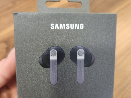 Samsung Galaxy buds 4 pro