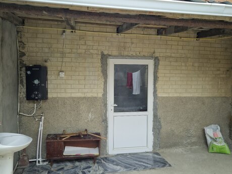 Mərdəkanda 3 otaqlı həyət evi kirayə verilir, 150 m², 300 AZN/ay, şəkil 2 / 7