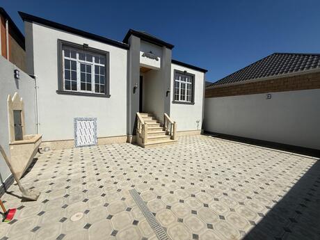 4 otaq · 90 m²