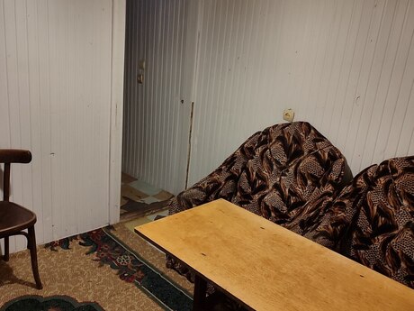 3-room old-build apartment for rent in 28 May, 80 m², 150 AZN/mo, photo 3 / 4