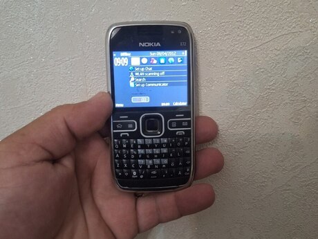 Nokia E72 Zodium Black