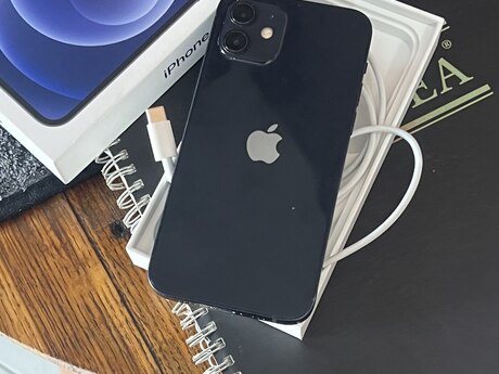 Apple iPhone 12 Black 64GB/4GB