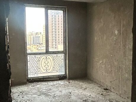 28 Mayda 3 otaqlı yeni tikili mənzil satılır, 134 m², 336 000 AZN, şəkil 3 / 5