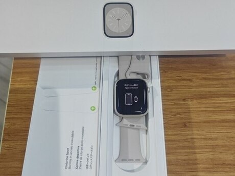 Apple Watch Series 8 Aluminum Silver 45mm