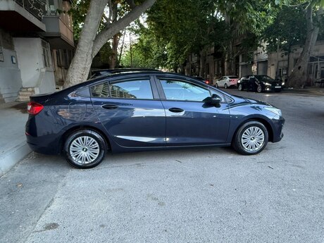 Chevrolet Cruze, 2016 il Chevrolet Cruze, 2016 il