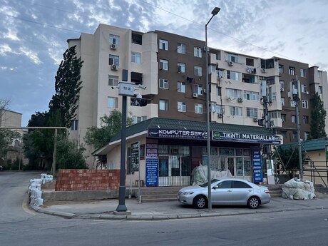 Həzi Aslanovda 2 otaqlı köhnə tikili mənzil satılır, 49 m², 157 500 AZN, şəkil 2 / 12