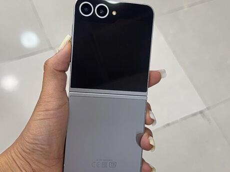 Samsung Galaxy Z Flip 6 Silver Shadow 256GB/12GB