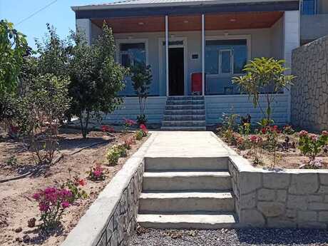 3 otaq · 100 m² · 1/1 mərtəbə, Buzovna