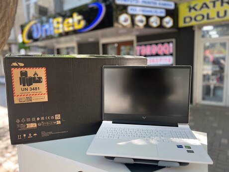 HP Victus Noutbook