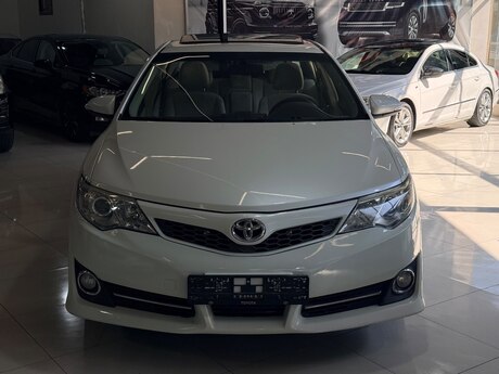 Toyota Camry, 2012 il