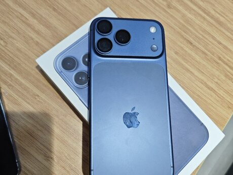 Apple iPhone 17 Pro Max Deep Blue 512GB/12GB
