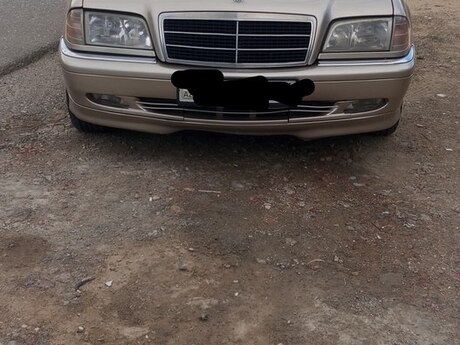 Mercedes C 230, 1999 il