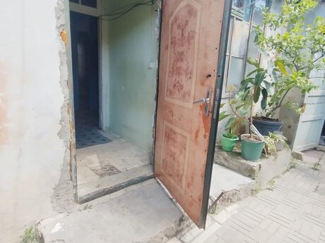 4 otaq · 150 m²