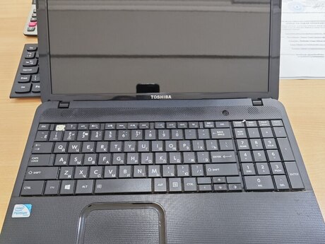 Noutbuk Toshiba Satellite C850