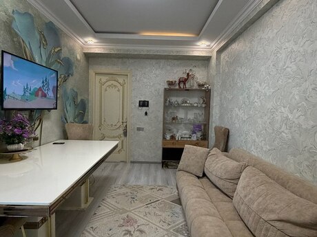 Продаётся 3-комнатная квартира в новостройке, Masazır, 68 м², 98 000 AZN, фото 2 / 11