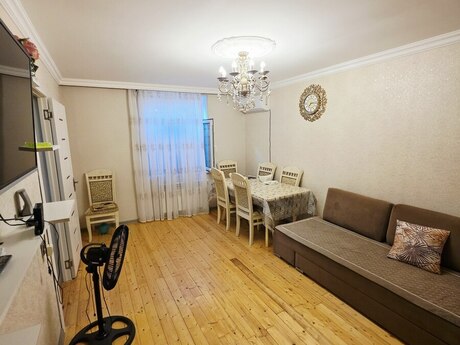 4-комн. · 100 m² · 1/1 этаж, Qaradağ