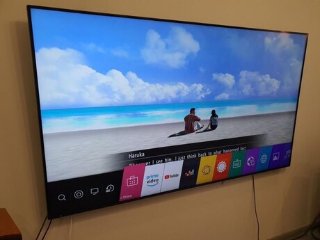 Televizor Riffel Smart 140 sm 4 K UHD 2026
