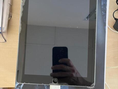 Apple iPad 16 GB