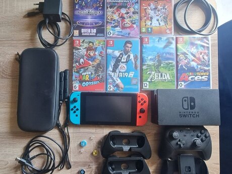 Nintendo Switch 