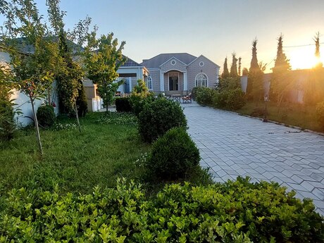Nardaranda 5 otaqlı həyət evi satılır, 170 m², 320 000 AZN, şəkil 2 / 12