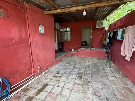 4 otaq · 90 m²
