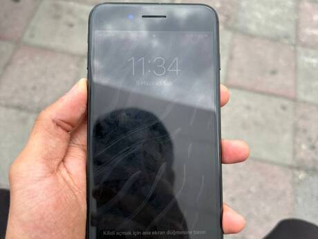 Apple iPhone 7 Plus Black 128GB