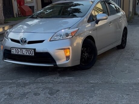 Toyota Prius icarəsi