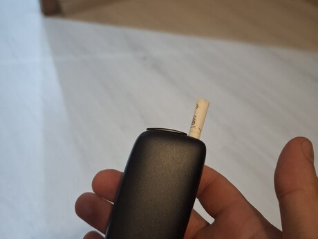 Ploom X tütün qızdırıcısı Ploom X tütün qızdırıcısı