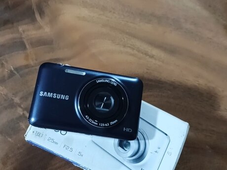  Samung ES95 fotoaparatı