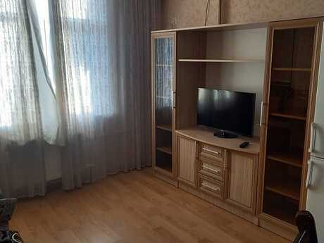 2 otaq · 41 m² · 4/4 mərtəbə, Qurtuluş 93