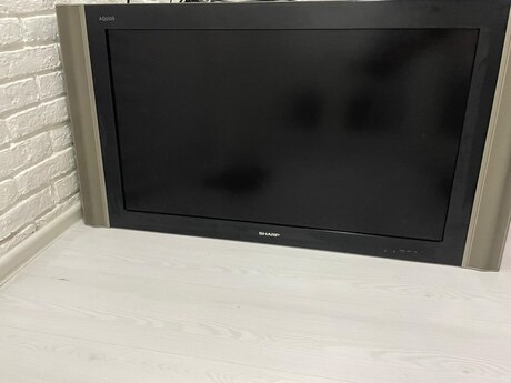 Televizor "Sharp"