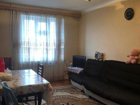 3-otaqlı yeni tikili, A. Zeynallı küç., 65 m²