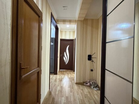 Qurtuluş 93 kompleksində 3 otaqlı yeni tikili mənzil satılır, 74 m², 80 000 AZN, şəkil 4 / 10