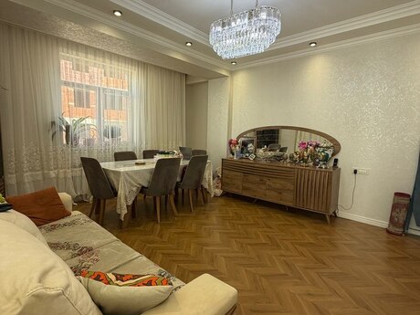 Qurtuluş 93 kompleksində 2 otaqlı yeni tikili mənzil satılır, 69 m², 99 000 AZN, şəkil 3 / 12