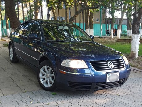 Volkswagen Passat, 2003 il