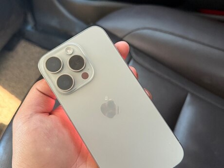 Apple iPhone 15 Pro Natural Titanium 256GB/8GB