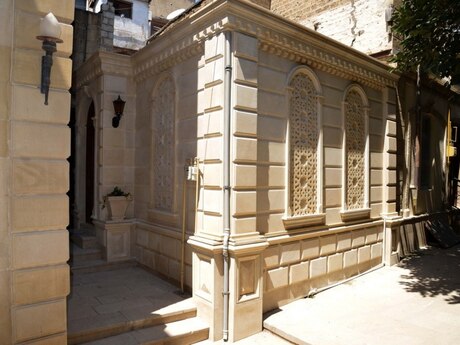 2-комн. · 50 m² · 1/1 этаж, İçəri Şəhər