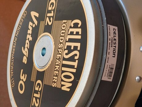 Dinamik Celestion Vintage 30 - 16 Ohm (Bogner) 12" Dinamik Celestion Vintage 30 - 16 Ohm (Bogner) 12"