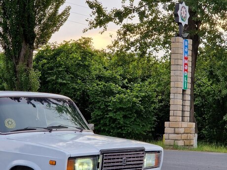 LADA (VAZ) 2107, 1999 il