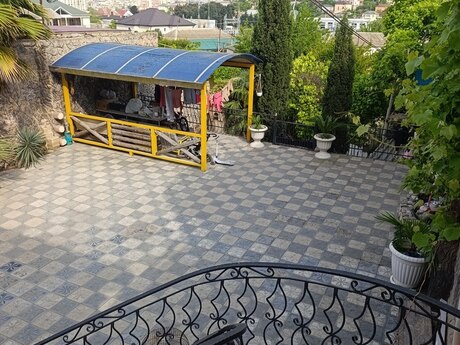 Həyət evi, Nəsimi m.