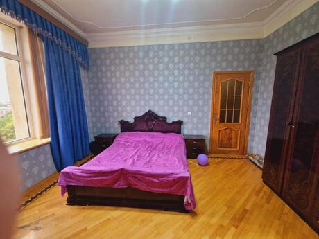 28 Mayda 8 otaqlı köhnə tikili mənzil satılır, 280 m², 510 000 AZN, şəkil 4 / 12