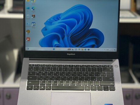 Honor MagicBook