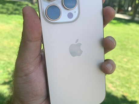 Apple iPhone 16 Pro White Titanium 128GB/8GB Apple iPhone 16 Pro White Titanium 128GB/8GB