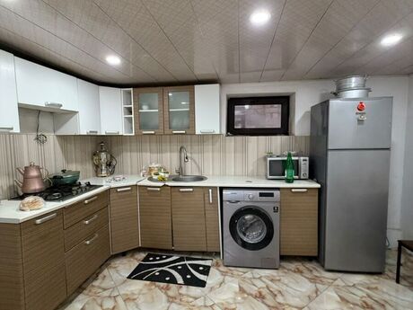 Şüvəlanda 5 otaqlı həyət evi satılır, 300 m², 225 000 AZN, şəkil 5 / 12
