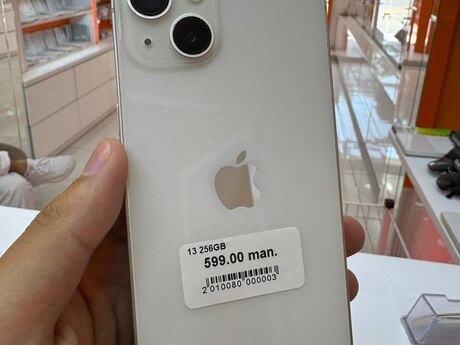 Apple iPhone 13 Starlight 256GB/4GB