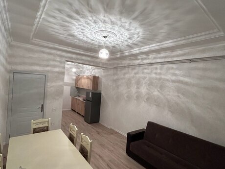 2-otaqlı yeni tikili kirayə verilir, 5-, 75 m²