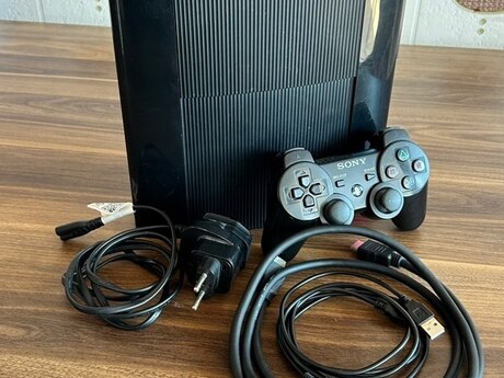PlayStation 3 Super Slim 500GB