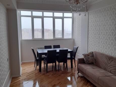 8-ci mikrorayonda 3 otaqlı yeni tikili mənzil satılır, 77 m², 228 000 AZN, şəkil 2 / 12