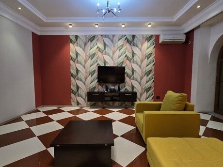 2-otaqlı yeni tikili kirayə verilir, Sahil m., 70 m²