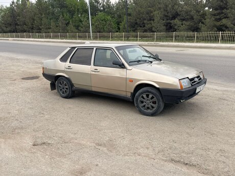 LADA (VAZ) 21099, 1999 il LADA (VAZ) 21099, 1999 il